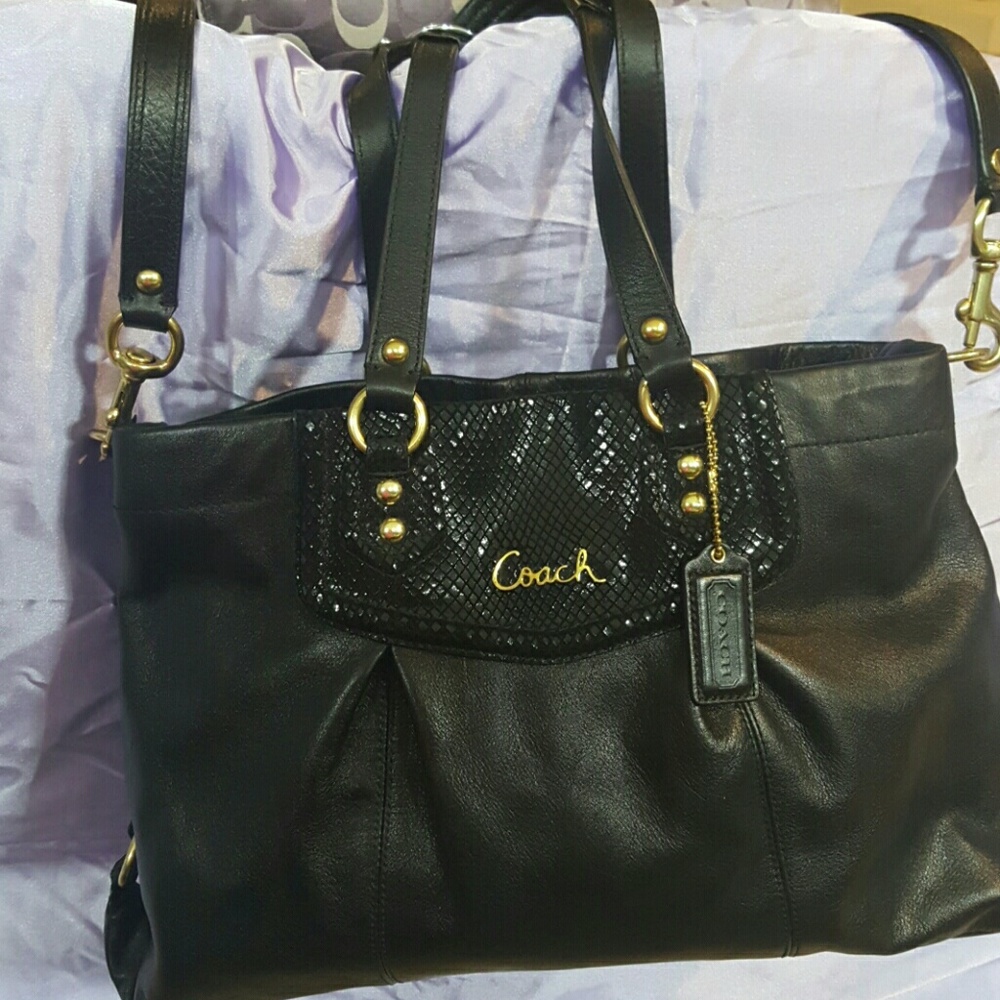 Coach purse